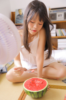 纯白轮舞曲